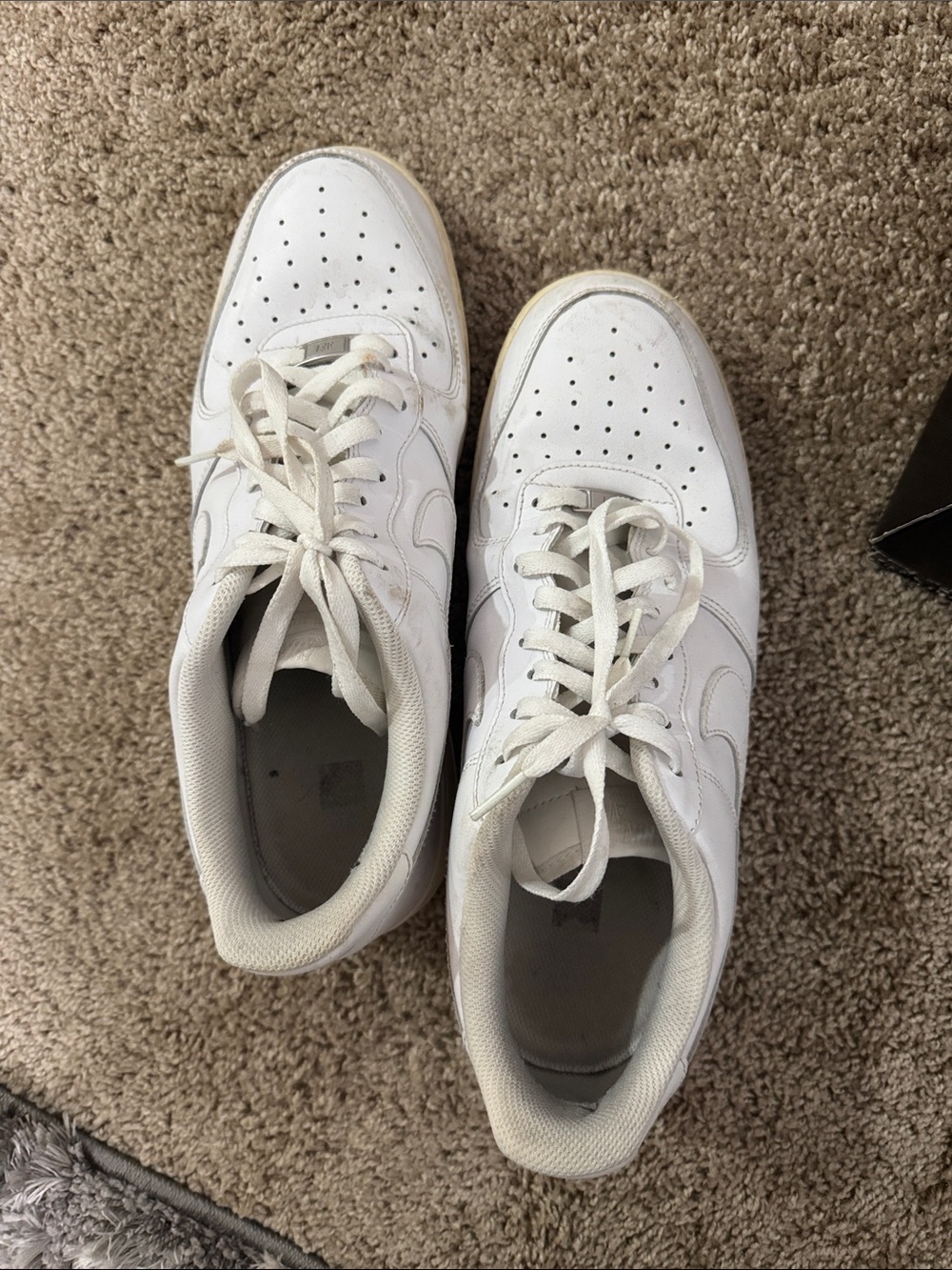 Nike Men's White Low-Top Sneakers